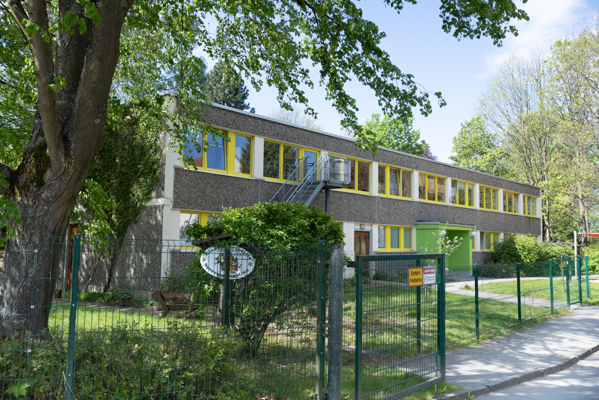 Außenansicht des Gebäudes